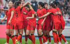 中國女足大勝，國腳22歲帽子戲法助攻，球迷狂歡！