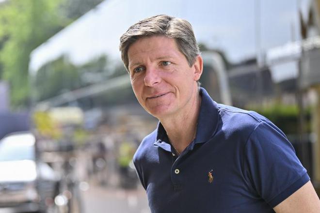 記者：萊比錫選帥考慮格拉斯納、弗蘭克等，非謝周三主帥羅爾首選。