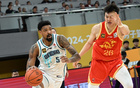 CBA季后賽，廣廈勝青島晉級(jí)四強(qiáng)，胡金秋、楊瀚森表現(xiàn)亮眼。