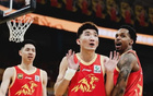 紅衣男多次鬧事，身份曝光！慣犯再現(xiàn)，遼籃主場惹事，廣廈嚴懲不貸。