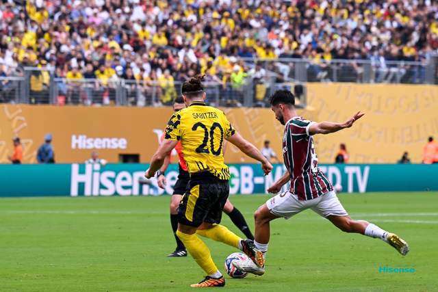 球迷狂熱，0-0激戰(zhàn)！調(diào)侃弟媳父心。