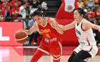 恭喜中國(guó)女籃29歲王牌張子宇重現(xiàn)輝煌，2米26高度絕配女王。