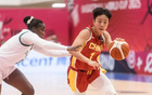 40中19，轟53+15，女籃新雙核亮眼。無張子宇，輸球夜有收獲。